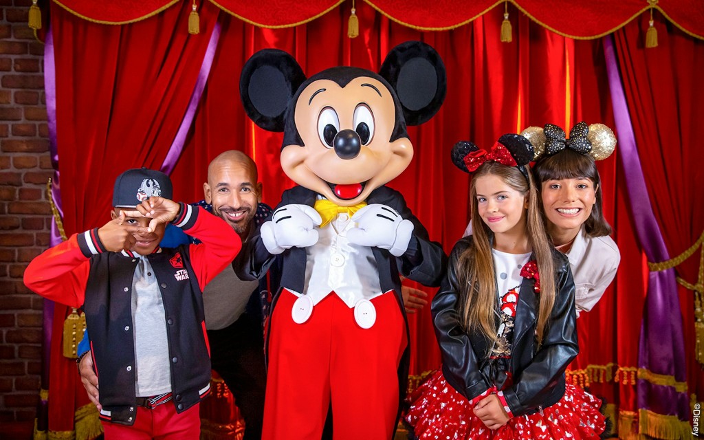1-Tagesticket für Disneyland® Paris (1-Day 1 Disney® Park Ticket with Premier Access)