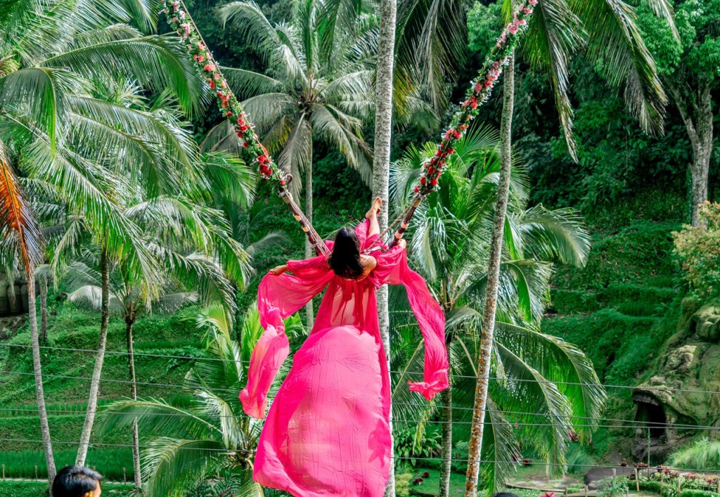 Alas Harum Bali: Swing, Skybike, and Zipline (Admission + Coffee Tour + Swing + Extreme Activity)
