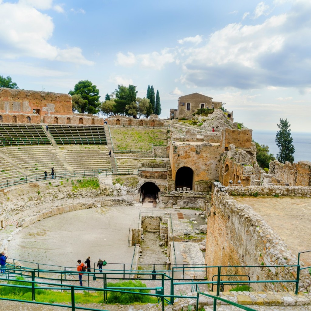 Ancient Theater of Taormina: Guided Tour