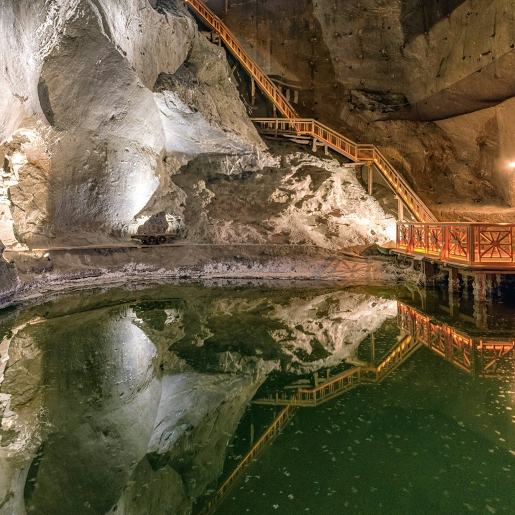 Auschwitz-Birkenau e Miniera di sale di Wieliczka: Tour guidato + Trasporto