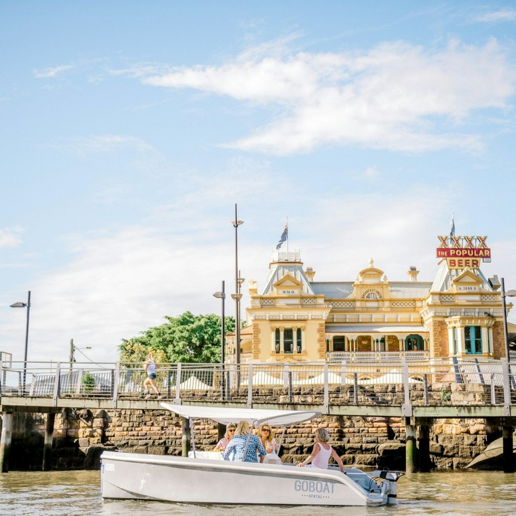 Brisbane: Aluguel de barco elétrico particular