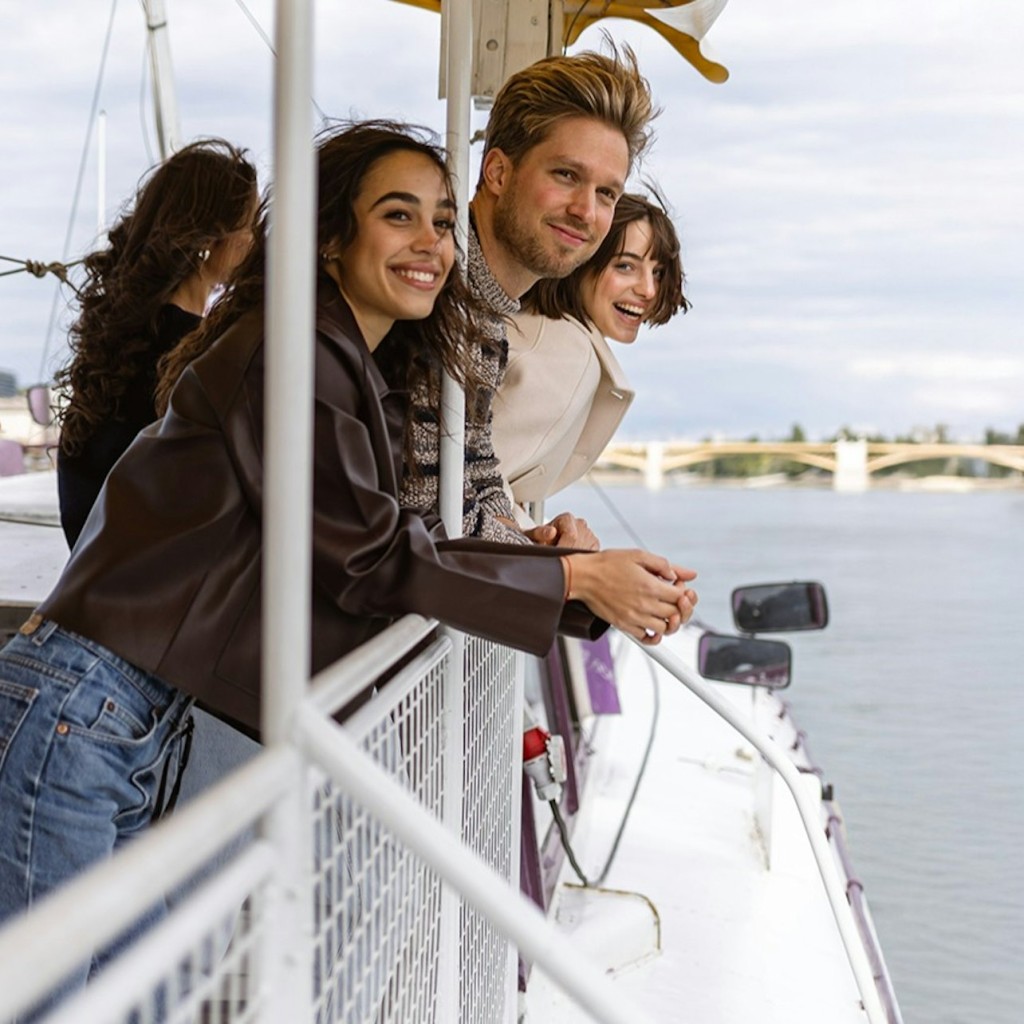 Budapest: Sightseeing Cruise From Pest