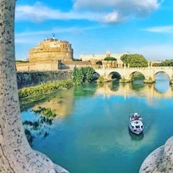 Castel Sant'Angelo: Entry Ticket + Hop-on Hop-off Boat Tour