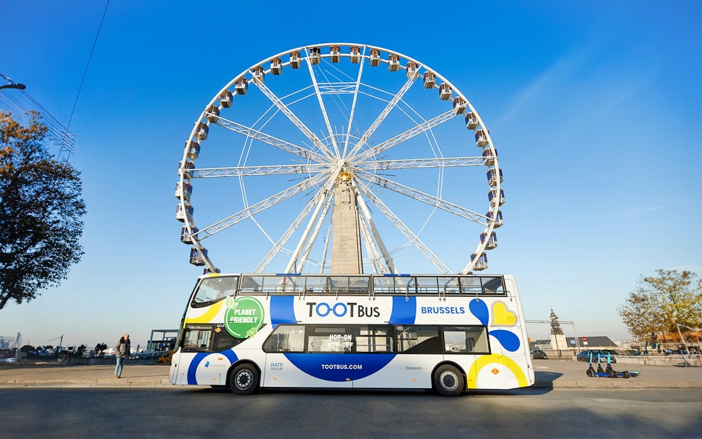 Combo : tour en bus Hop-on Hop-off Bruxelles + billets pour la Grande Roue (48-Hour Pass + Ferris Wheel Tickets)