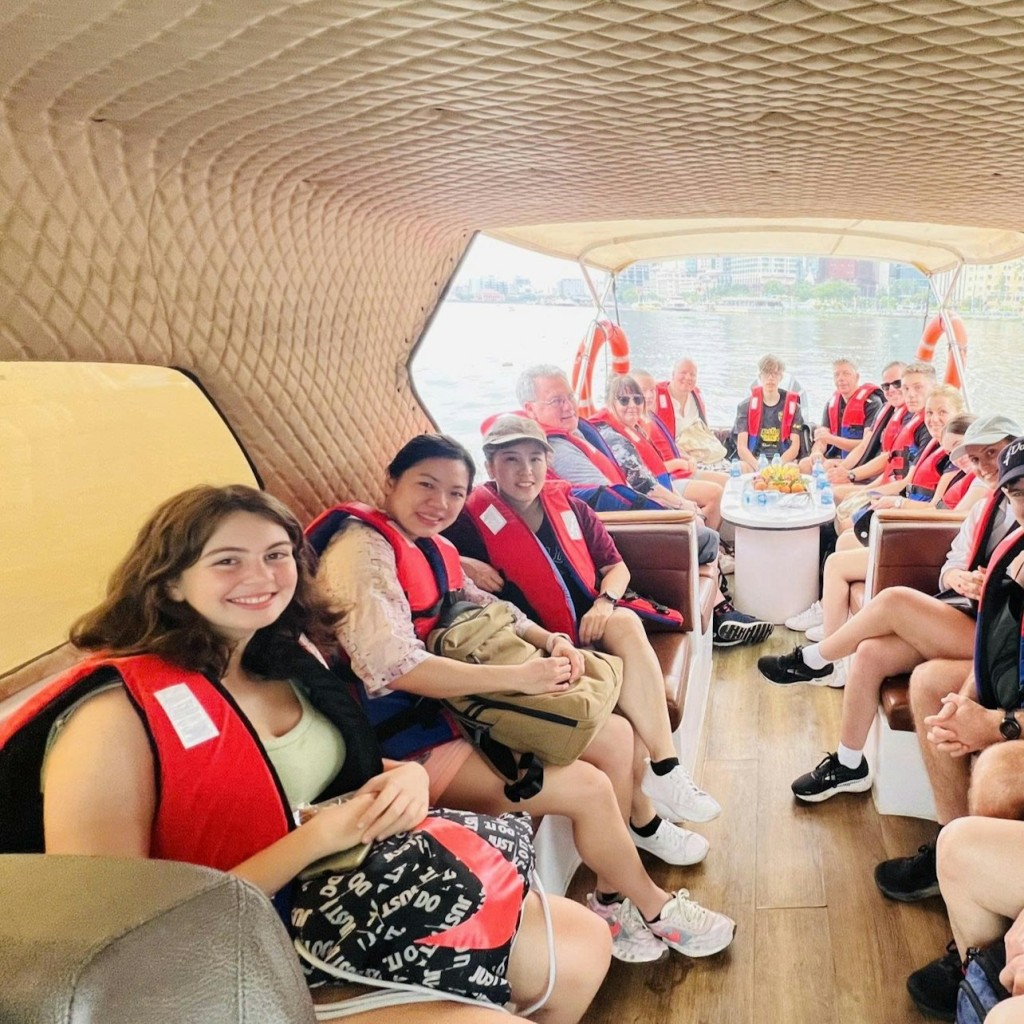 Túnels de Cu Chi: Visita guiada en llotja ràpida des de la ciutat de Ho Chi Minh + Dinar