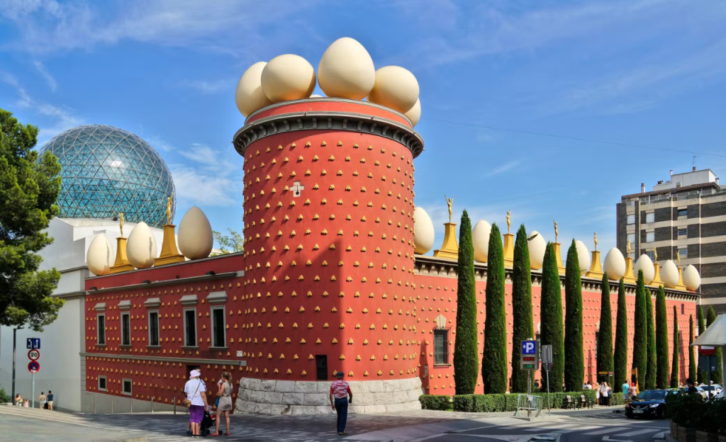 Teatro-Museo Dalí: entrada sin filas (Entrada)
