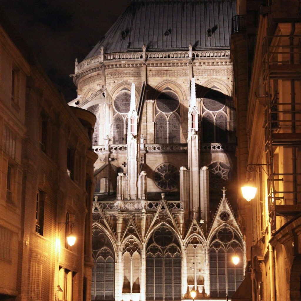 Le cœur sombre de Paris : Visite guidée nocturne des fantômes et des mystères