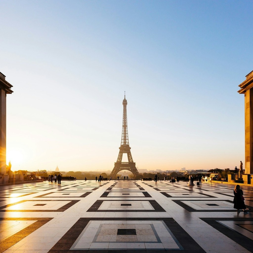 Eiffel Tower: 2nd Floor Access with Optional Summit + Night Bus Tour - Illumination Tour and Eiffel Tower 2nd Floor