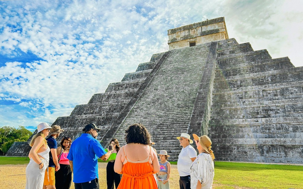 Von Cancún: Chichén Itzá, Cenote & Valladolid Tour (Tour with Meeting Point Cancún without Buffet)