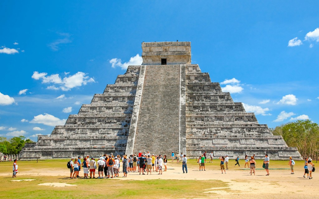 Von Cancún: Chichén Itzá, Ekʼ Balam & Cenote Tour mit Mittagessen (Tour with Meeting Point Cancún)