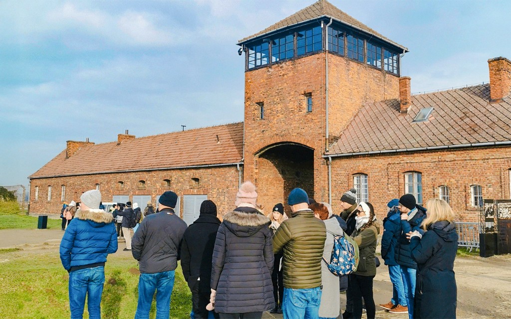 Ab Krakau: Geführte Tour durch Auschwitz-Birkenau mit Transfers (Dutch Guided Tour)