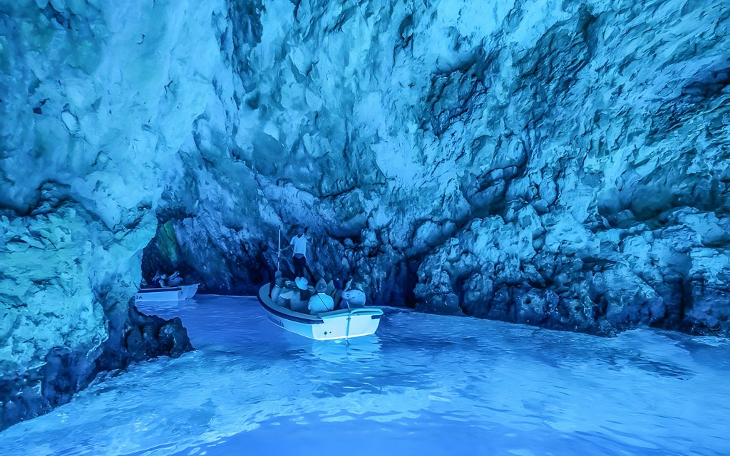 From Split: Full Day Tour to Blue Cave, Blue Lagoon & 5 Islands (Full Day Tour with Entry Ticket)
