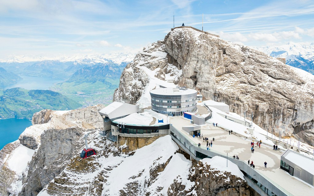 Ab Zürich: Goldene Rundfahrt zum Pilatus mit Schifffahrt auf dem Vierwaldstättersee (Guided tour in English)