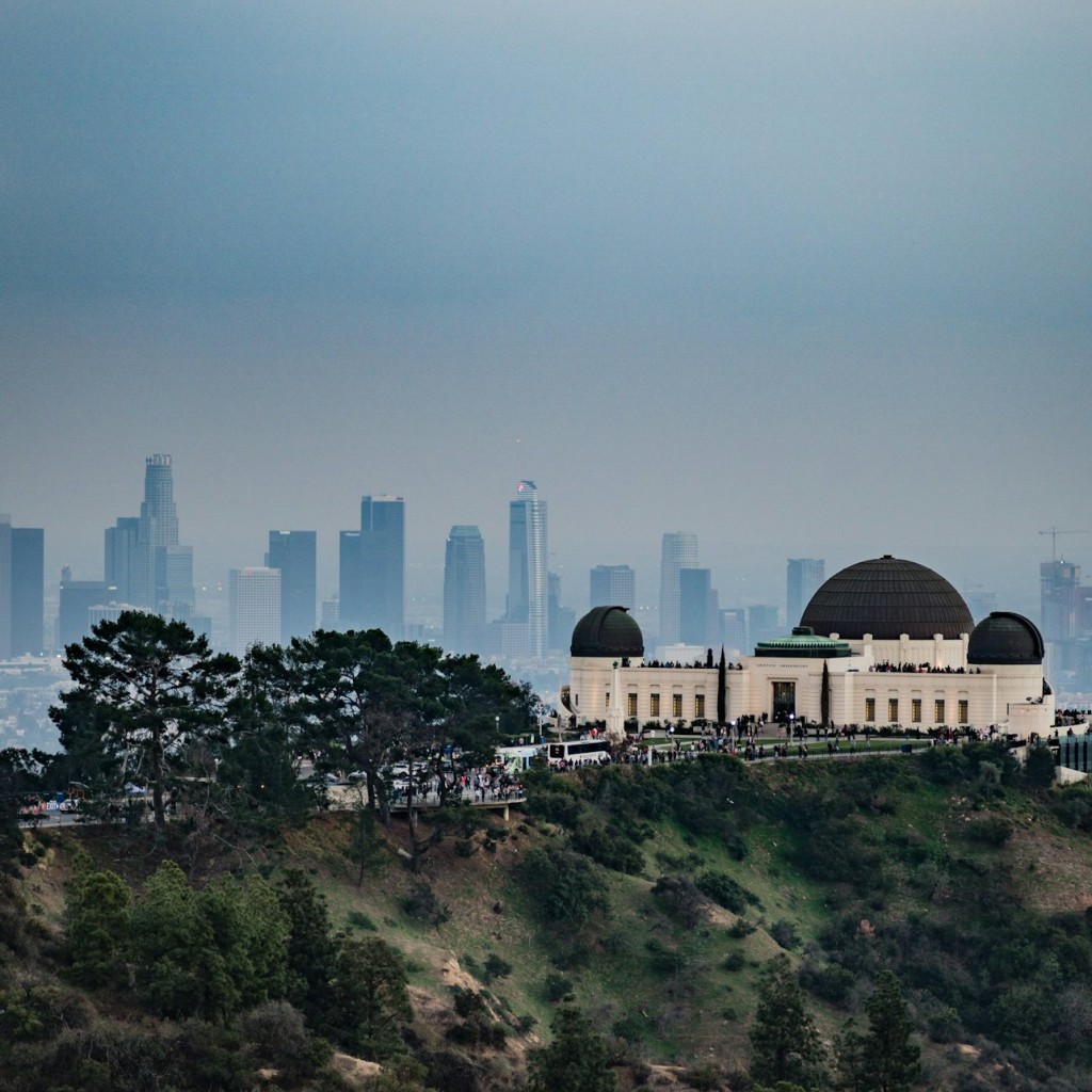 Griffith Observatory: Electric Mountain Bike Tour
