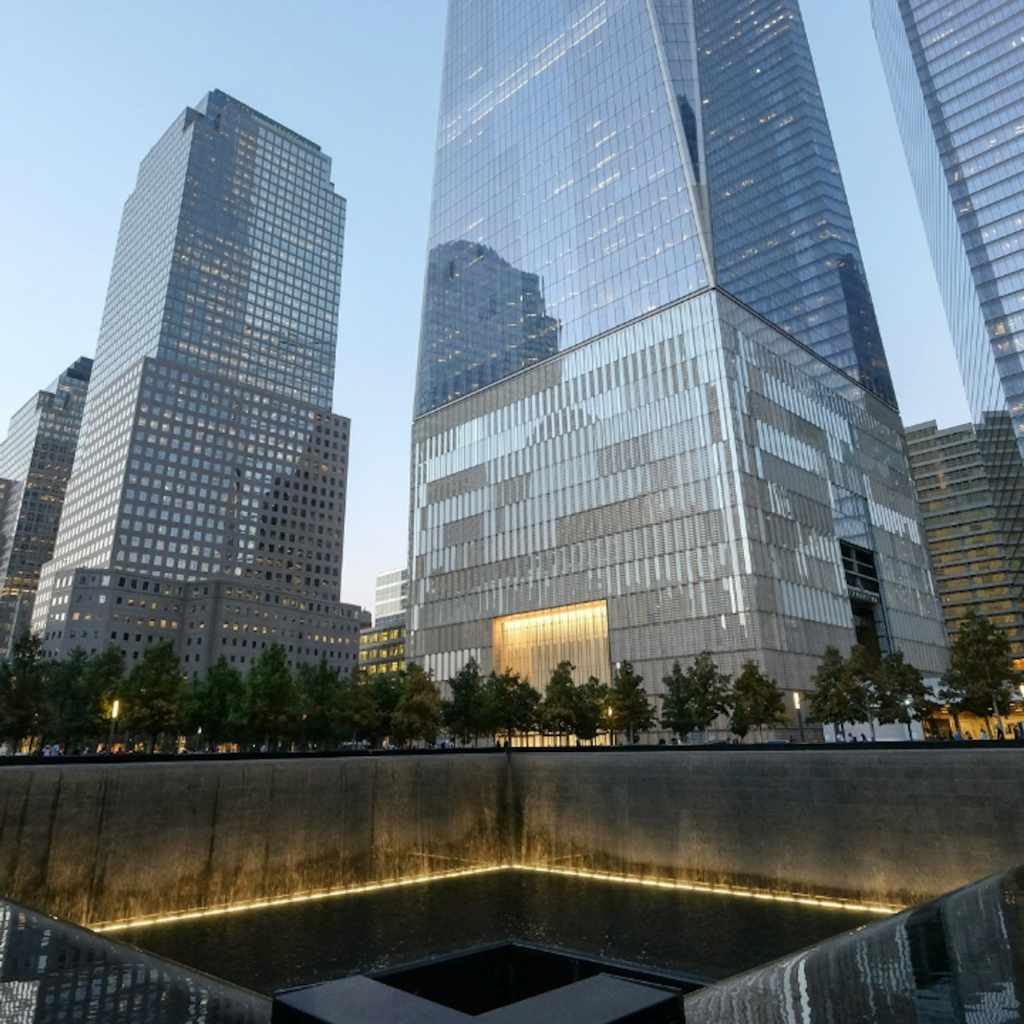 Visita guiada d'accés complet a la zona zero + Museu 9/11 + Observatori One World