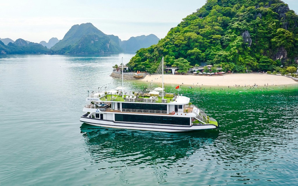 Ha Long Bay Premium Boutique Cruise with Rooftop Jacuzzi Yacht & Contemporary Social Ambience (Departure from Hanoi)