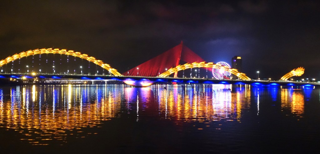 Han River Evening Cruise aboard My Xuan Cruise (Han River Evening Cruise with Dragon Bridge Fire Show - Fridays to Sundays)