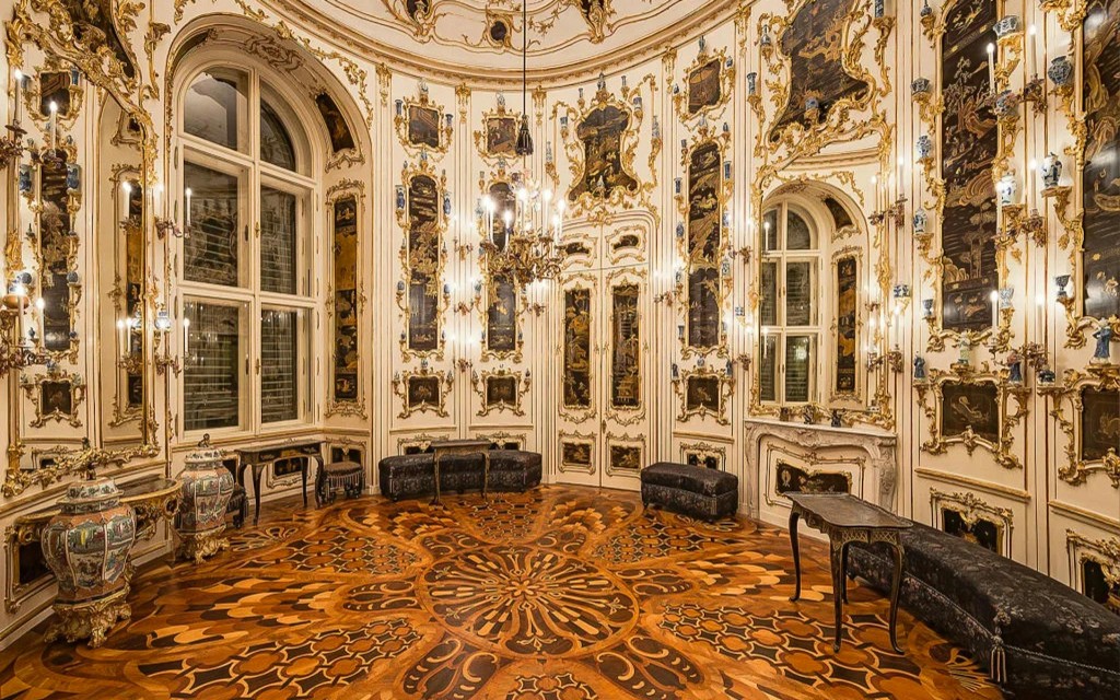 Pałac Schönbrunn i ogrody Omiń kolejkę Wycieczka z przewodnikiem (Schönbrunn Palace & Vienna City Guided Tour in German)
