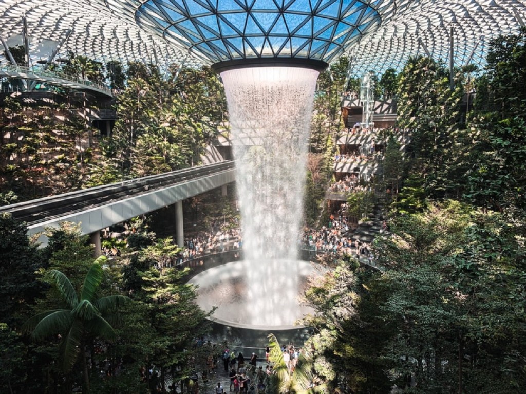 Jewel Changi Airport Attractions (Hedge Maze with Complimentary Canopy Park Admission)