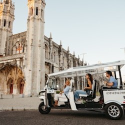 Lisbon: 1-Hr Guided Eco Tuk Tuk Tour