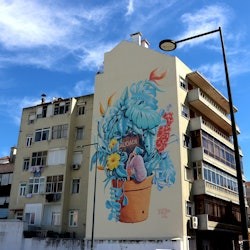 Lisbon: Guided Small-Group Street Art Walking Tour
