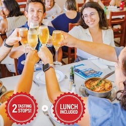 Lisbon: Guided Walking Tour with Seafood Lunch