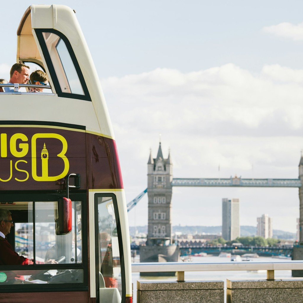 Londres : Visite avec le Big Bus Hop-on Hop-off, Visite à pied & Croisière - Classic Ticket