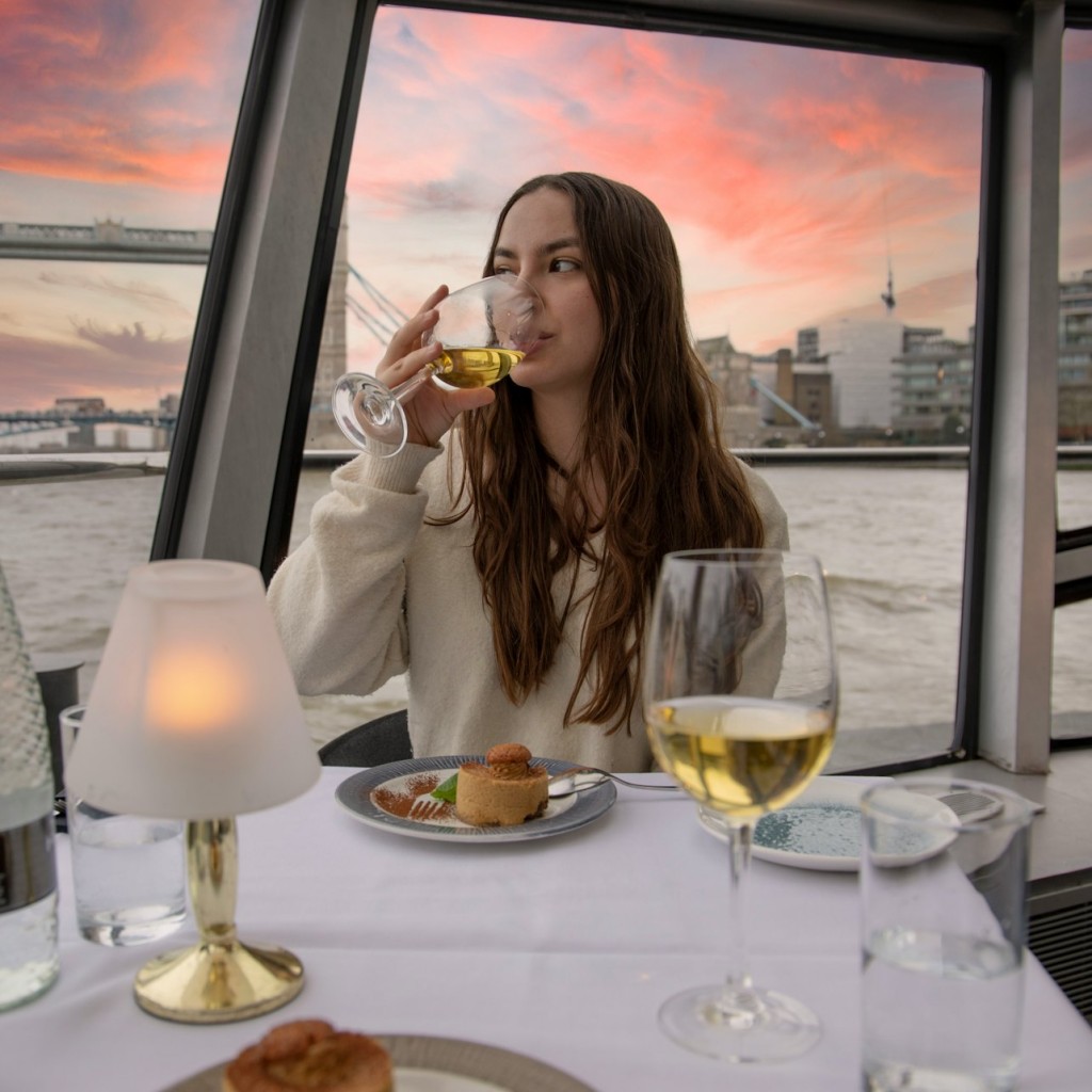 Londres : Dîner-croisière sur la Tamise + musique live