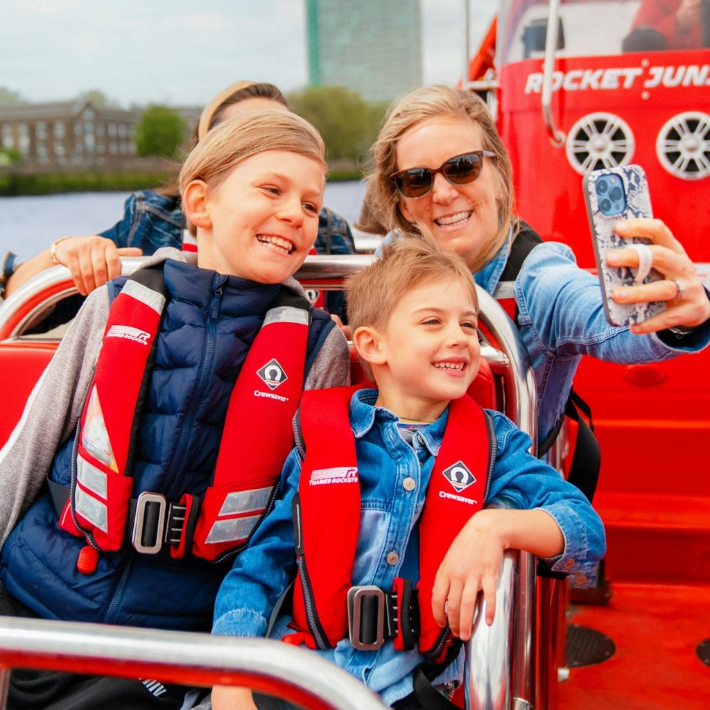 Londres: Thames Rockets Speedboat Experience