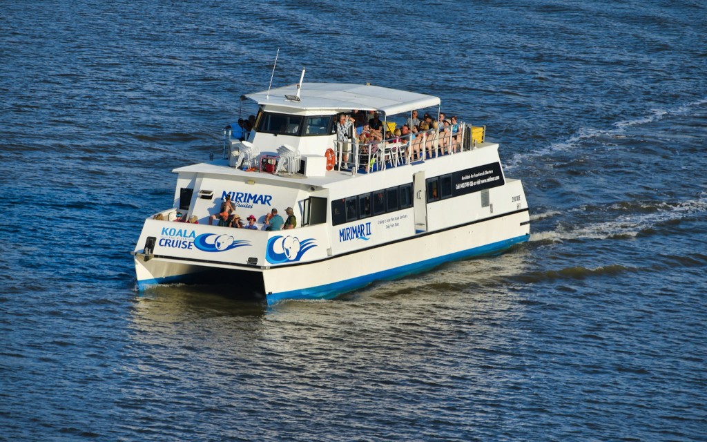 Entradas para el Santuario del Koala de Lone Pine con crucero por el río Brisbane (General)