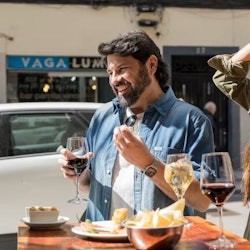Madrid: Guided Evening Tapas Crawl