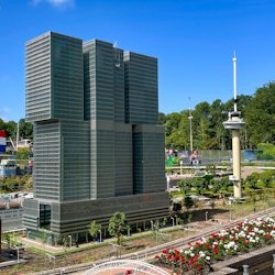 Madurodam + Mauritshouse Museum
