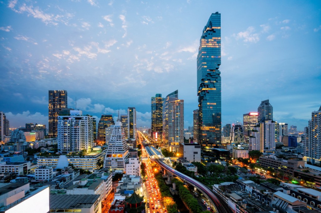 Mahanakhon SkyWalk Ticket in Bangkok (Mahanakhon SkyWalk (Indoor Deck + Rooftop) + Mahanakhon SkyVerse (Sunset))