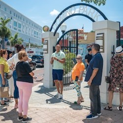 Miami: Guided Tour + Boat Cruise + Hotel Pickup