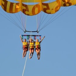 Miami: Parasailing Experience