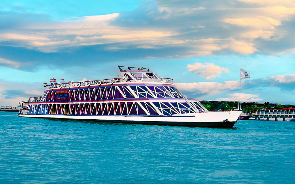 Nil-Kristall 4-Sterne-Kairo Dinner-Kreuzfahrt mit Live-Unterhaltung (Late Dinner Cruise + Transfers)
