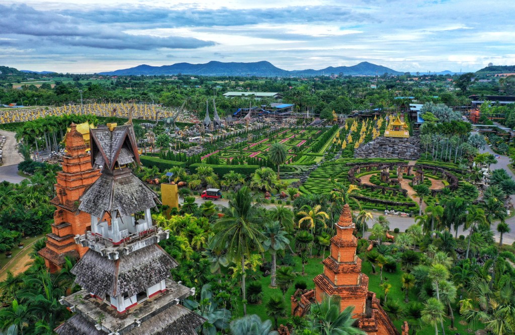 Nong Nooch Tropical Garden Ticket (Admission + Sightseeing Bus + Thai Cultural Show + Elephant Show)