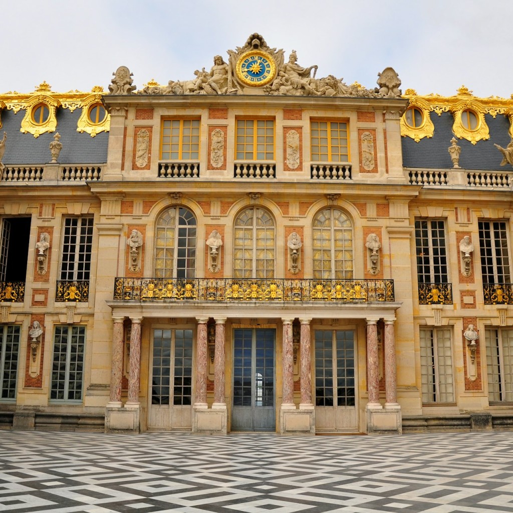 Palace of Versailles: Entry Ticket + Gardens + Estate of Trianon - EU - High Season