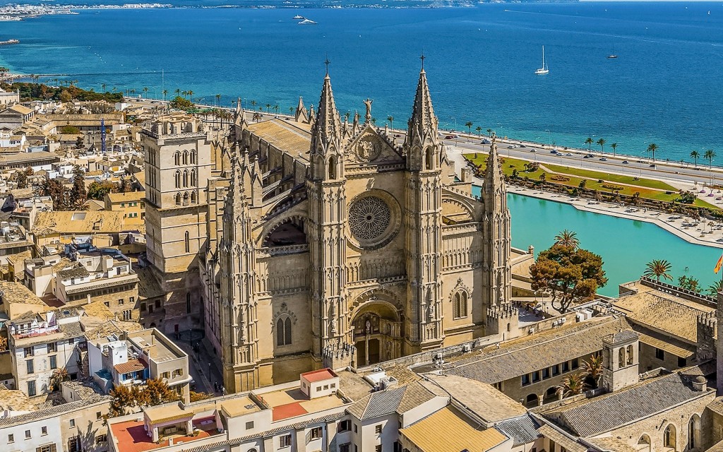 Schnelleinlass-Tickets für die Kathedrale von Palma mit Terrassenzugang (Tickets with Terraces)