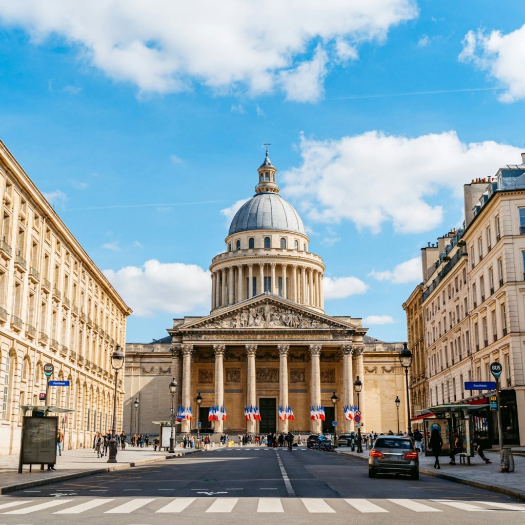París: Tour guiat a peu pel Barri Llatí + Entrada al Panteó