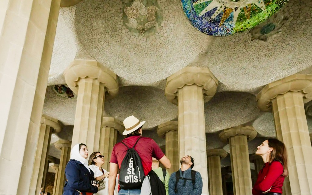 Park Güell Skip-the-Line Guided Tour (Bilingual Guided Tour (English & Spanish))