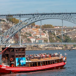 Porto: Douro River Six Bridges Cruise from Ribeira