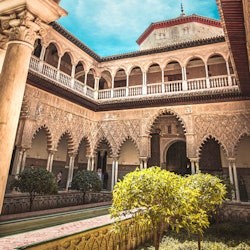 Royal Alcázar of Seville, Cathedral & Giralda: Skip The Line + Guided Tour