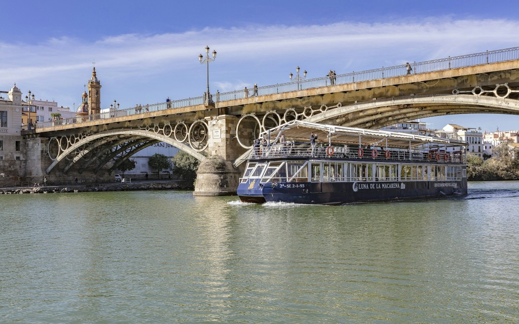 Seville Guadalquivir River Cruise with Audio Guide