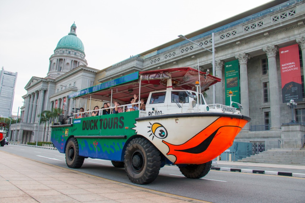 Singapore DUCKtours Ticket (Singapore DUCKtours with Mandarin Guide)