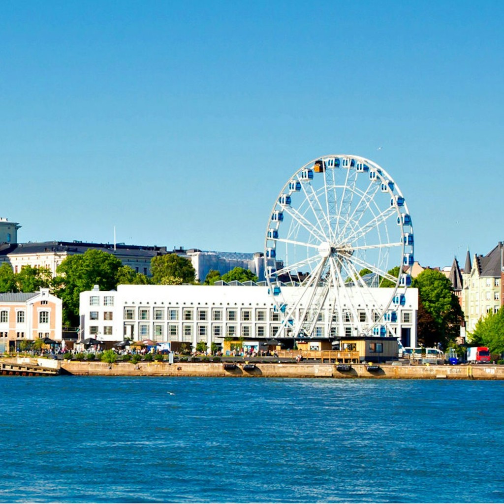 SkyWheel Riesenrad Helsinki: Eintrittskarte - Normal Cabin