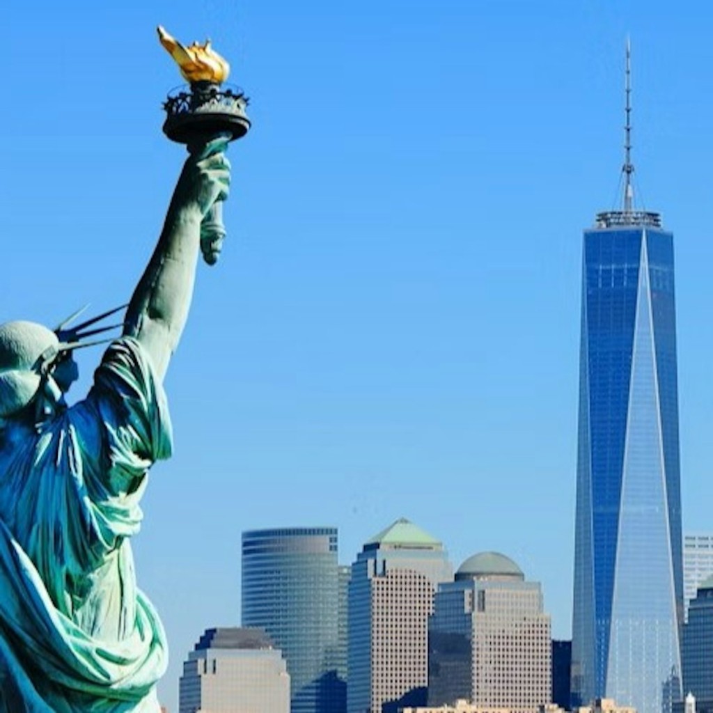 Statue of Liberty: Entry Ticket + 2 Attractions