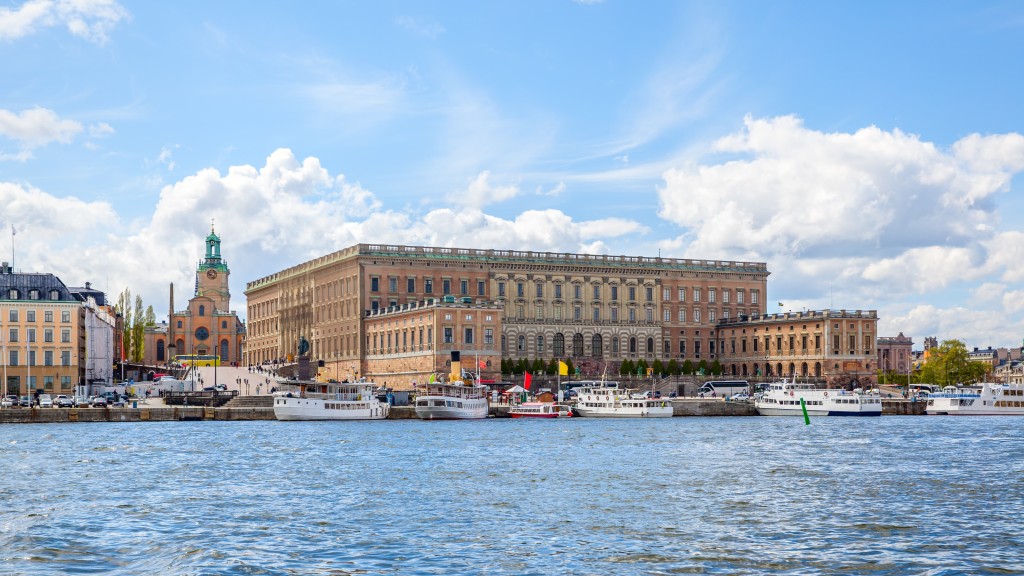Stockholm Royal Palace Skip-The-Line Guided Tour