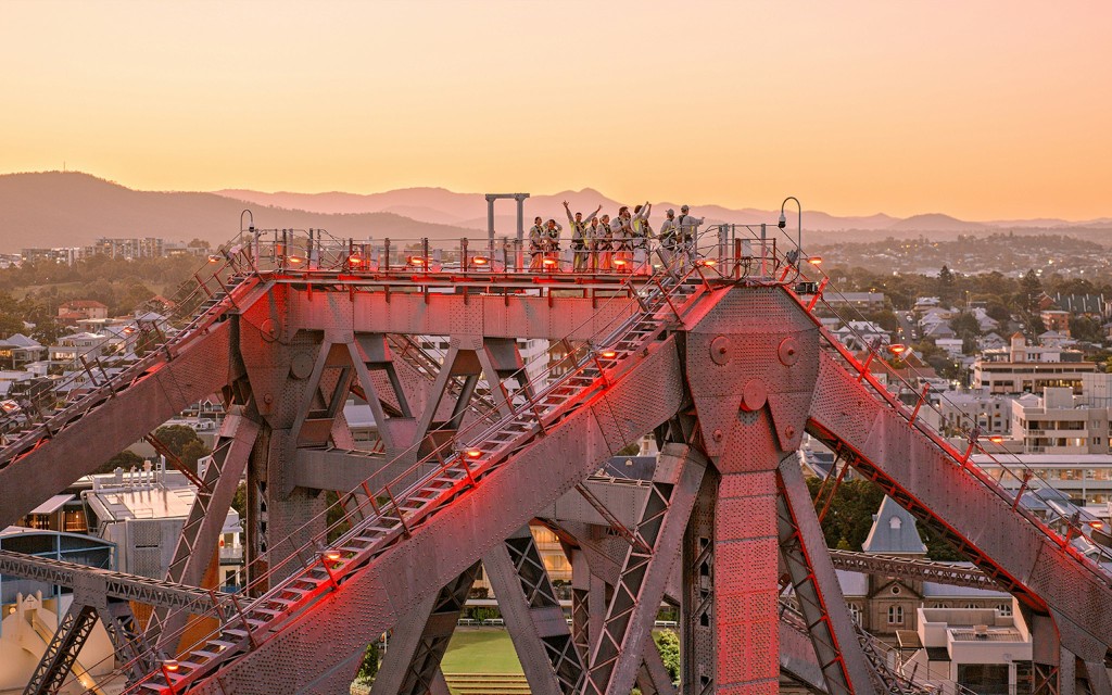 Escalada de aventura na Story Bridge (Day Climb)