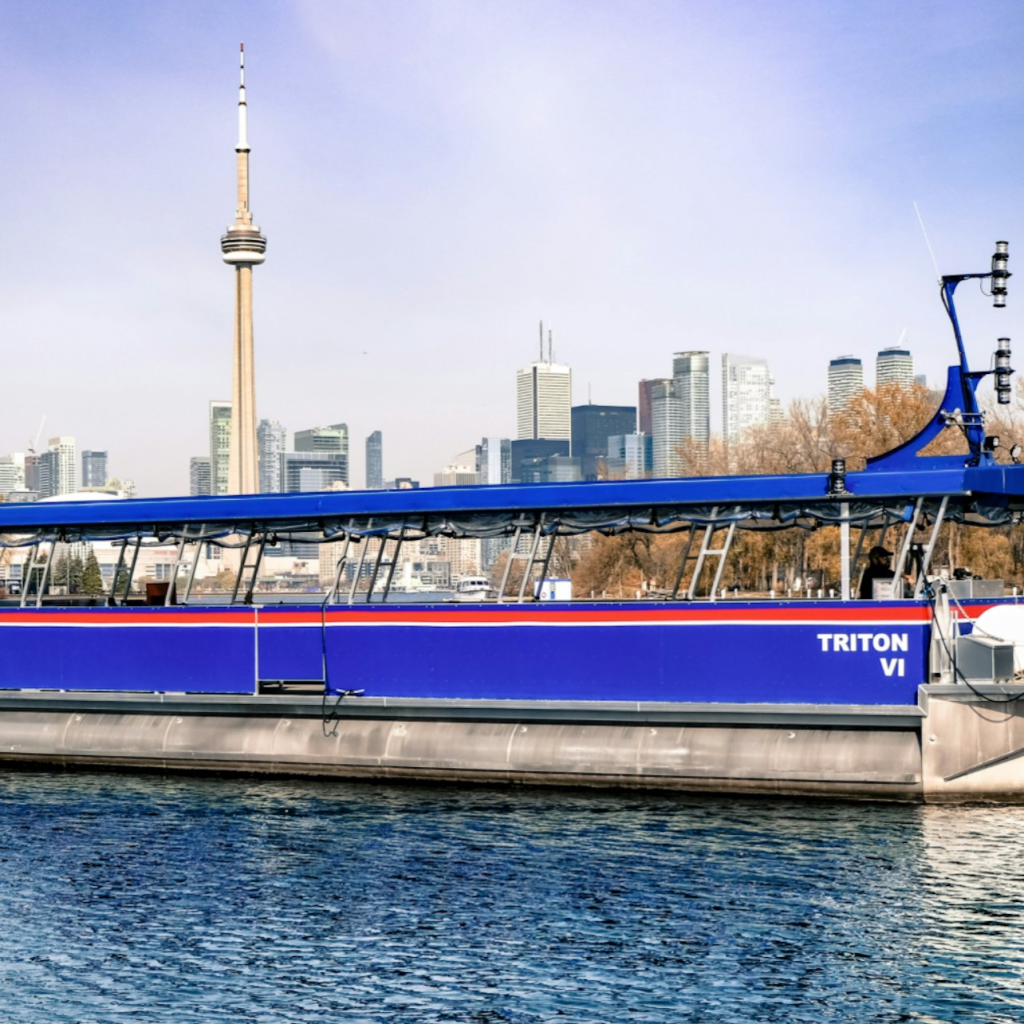 Rejs statkiem po porcie w Toronto